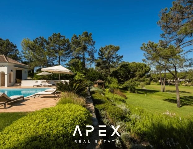 6 bedrooms | Quinta Do Lago | Swimming Pool | Golf Views