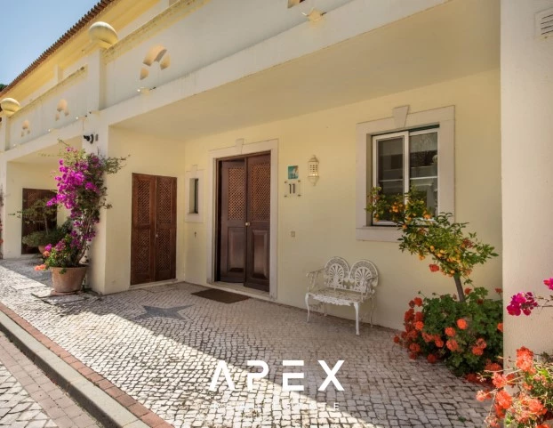 Townhouse | Pinheiros Altos | Close to Golf Course