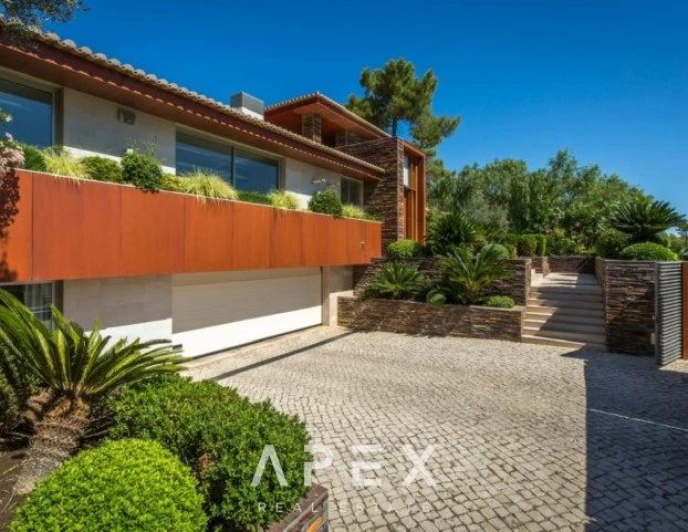 5 Bedroom Villa | in Quinta do Lago with Large Swimming Pool