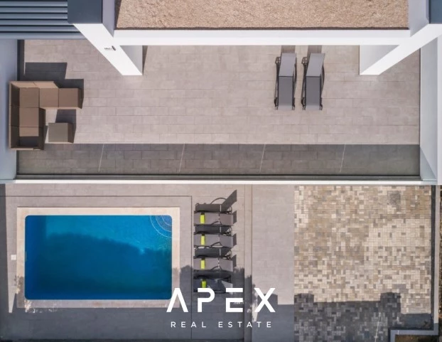 4 Bedroom Luxury Villa | Vale Do Garrao | With Private Pool