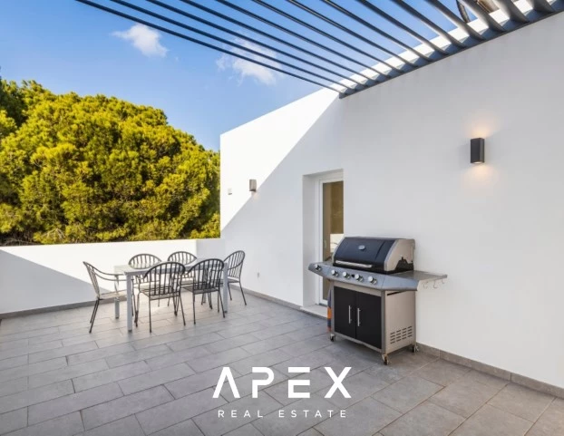 4 Bedroom Luxury Villa | Vale Do Garrao | With Private Pool