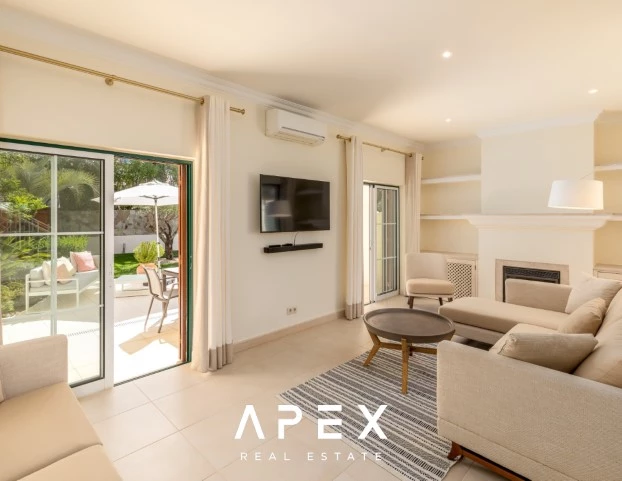 Luxury 3 Bedroom Townhouse | Pinheiros Altos | With Large Private Pool