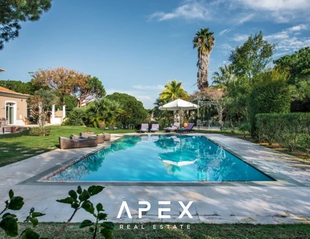 5 Bedroom Villa | in Quinta do Lago | With Private Pool and Terrace Space
