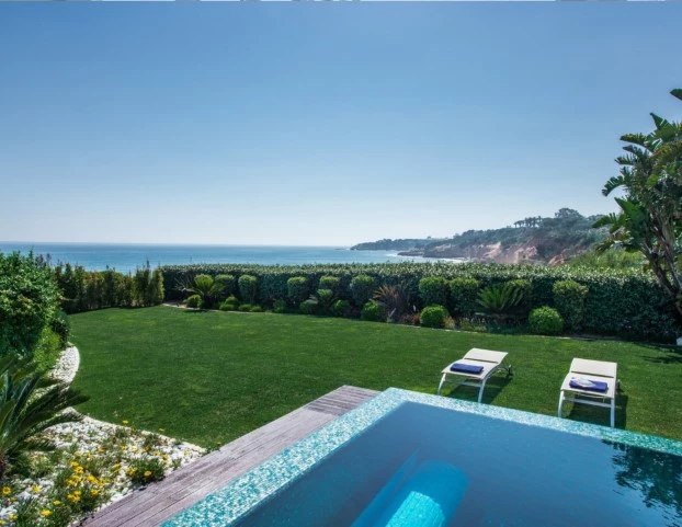 8 Bedroom Luxury Villa | Olhos D'Agua | With Infinity Pool & Sea Views