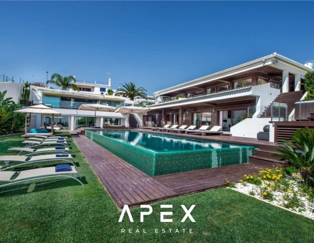 8 Bedroom Luxury Villa | Olhos D'Agua | With Infinity Pool & Sea Views