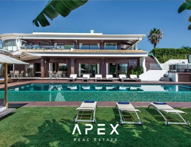 8 Bedroom Luxury Villa | Olhos D'Agua | With Infinity Pool & Sea Views