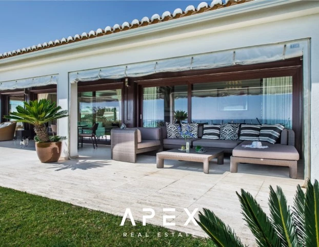 8 Bedroom Luxury Villa | Olhos D'Agua | With Infinity Pool & Sea Views