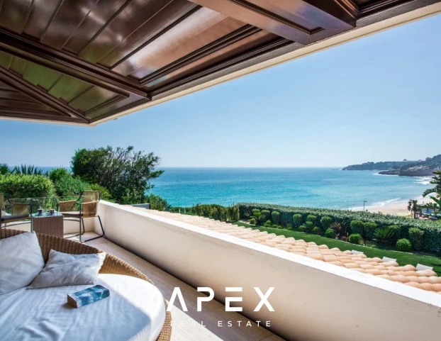 8 Bedroom Luxury Villa | Olhos D'Agua | With Infinity Pool & Sea Views