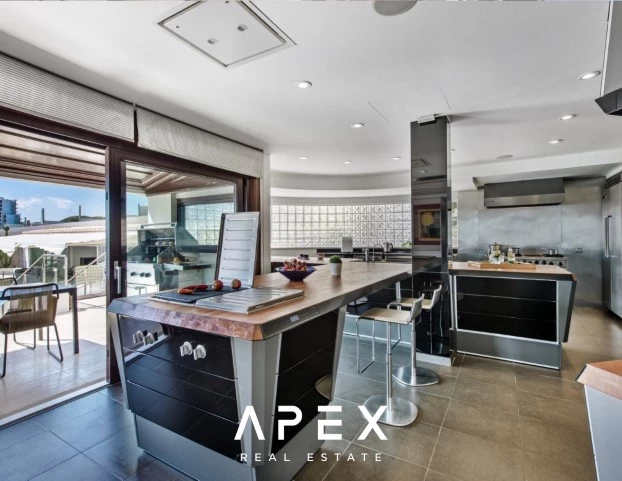 8 Bedroom Luxury Villa | Olhos D'Agua | With Infinity Pool & Sea Views