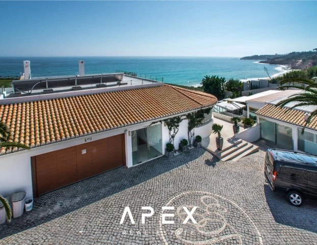 8 Bedroom Luxury Villa | Olhos D'Agua | With Infinity Pool & Sea Views