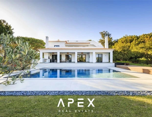 6 Bedroom Villa | Encosta Do Lago | Near Beach and Golf
