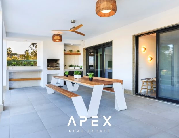 6 Bedroom Villa | Encosta Do Lago | Near Beach and Golf