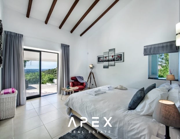 9 Bedroom Villa | Almancil | Private Pool, Lake and Volleyball Court