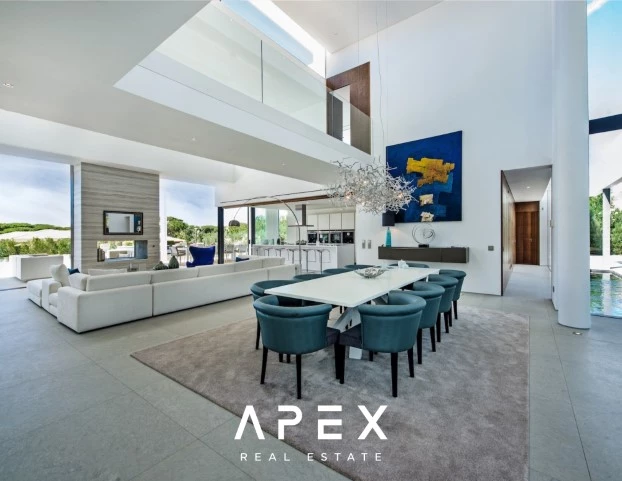 Luxury 6 Bedroom Villa | Vilamoura | With Infinity Pool Close To The Beach