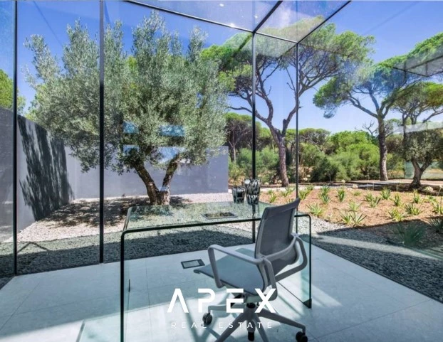 Luxury 6 Bedroom Villa | Vilamoura | With Infinity Pool Close To The Beach