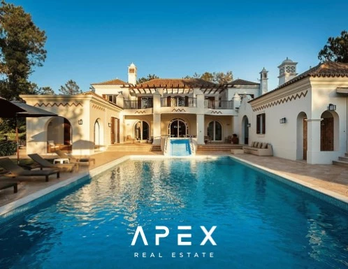 Luxury 6 Bedroom Villa | Vilamoura | With Infinity Pool Close To The Beach
