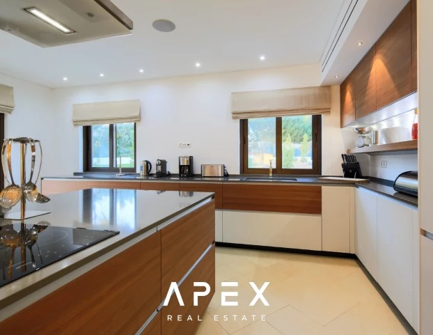 Luxury 5 Bedroom Villa | Vilamoura | Heated Infinity Pool Close To Golf