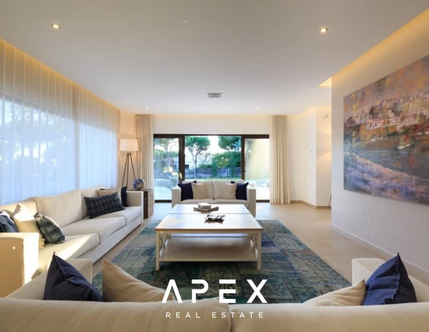 Luxury 5 Bedroom Villa | Vilamoura | Heated Infinity Pool Close To Golf