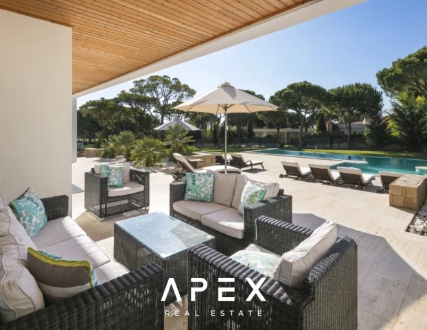 Luxury 5 Bedroom Villa | Vilamoura | Heated Infinity Pool Close To Golf