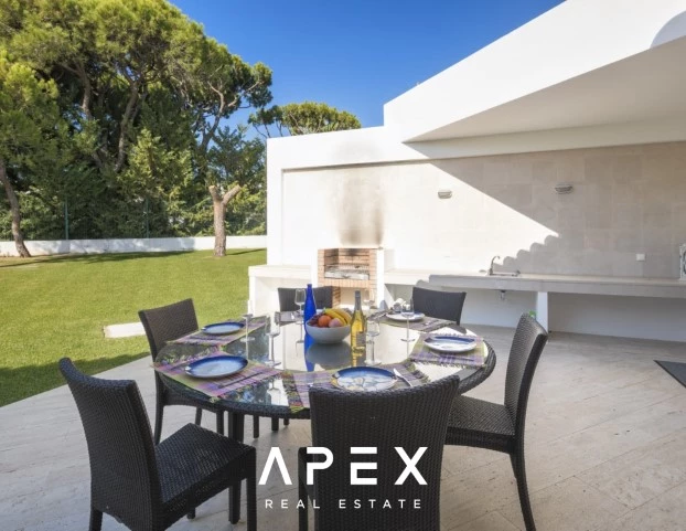 Luxury 5 Bedroom Villa | Vilamoura | Heated Infinity Pool Close To Golf