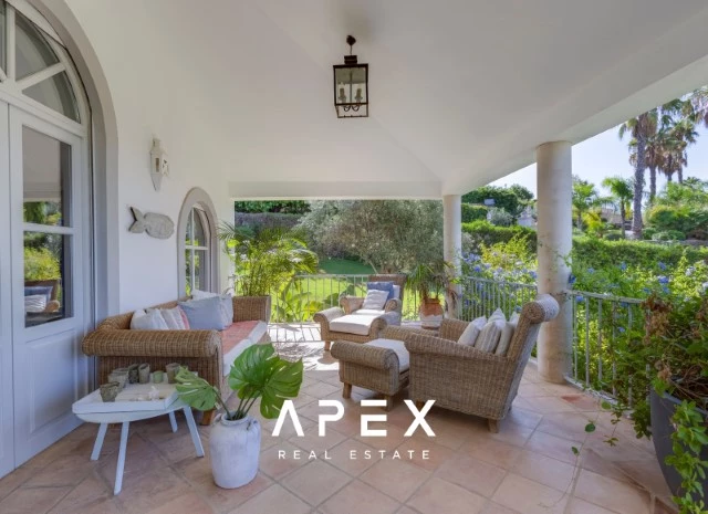 Exclusive Long Term Rental | Superb 5 bedroom, 5 bathroom Boutique Villa