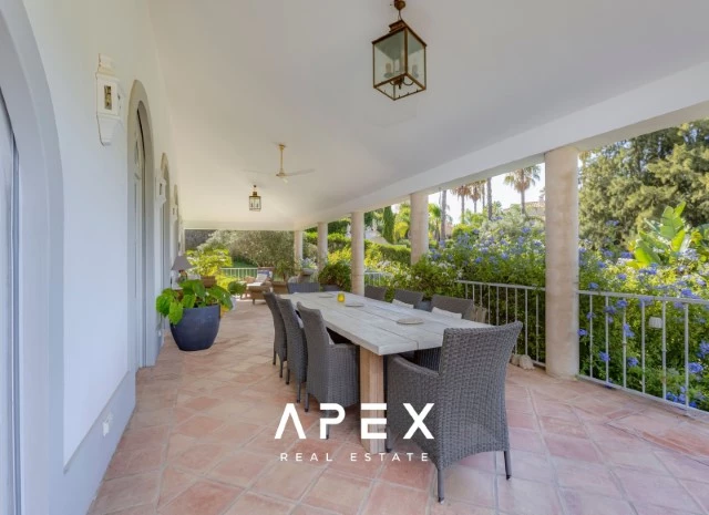 Exclusive Long Term Rental | Superb 5 bedroom, 5 bathroom Boutique Villa
