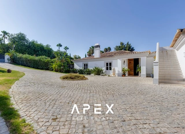 Exclusive Long Term Rental | Superb 5 bedroom, 5 bathroom Boutique Villa