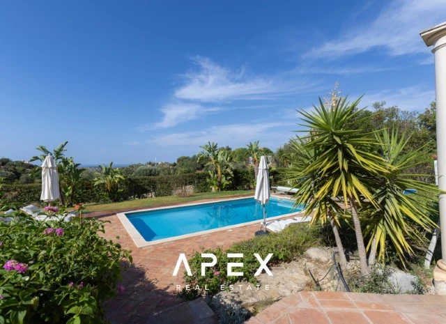 Exclusive Long Term Rental | Superb 5 bedroom, 5 bathroom Boutique Villa