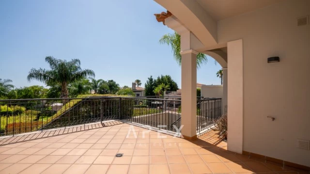 Townhouses for Rent in The Crest