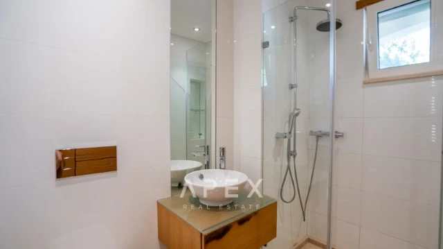 Townhouses for Rent in The Crest
