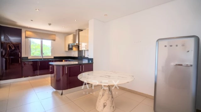 Townhouses for Rent in The Crest