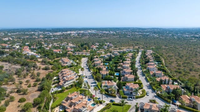 Townhouses for Rent in The Crest