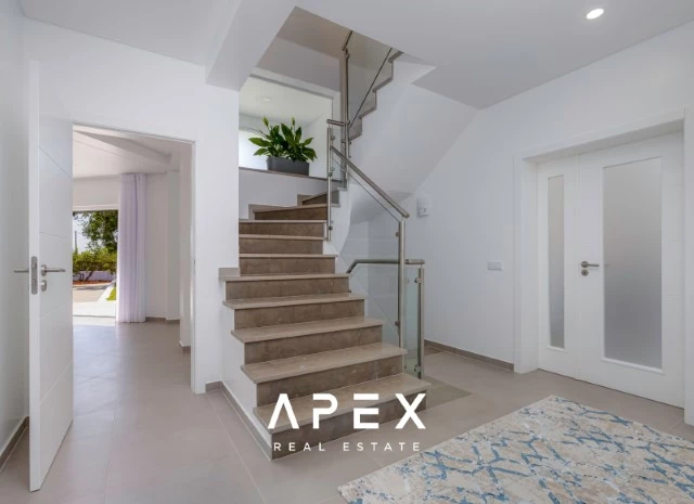 Large brand new Long Term Rental Four Bedroom Villa on a 8200m2 plot
