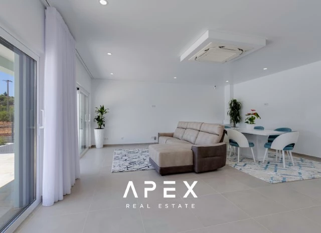 Large brand new Long Term Rental Four Bedroom Villa on a 8200m2 plot