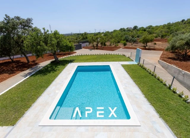 Large brand new Long Term Rental Four Bedroom Villa on a 8200m2 plot