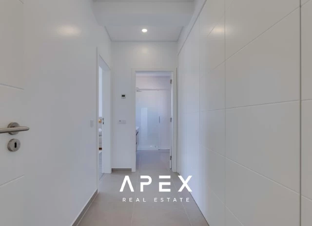 Large brand new Long Term Rental Four Bedroom Villa on a 8200m2 plot