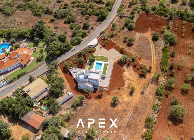 Large brand new Long Term Rental Four Bedroom Villa on a 8200m2 plot