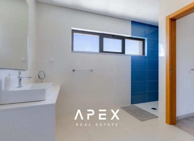 Four Bedroom Condominium end terrace villa