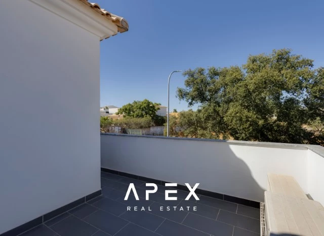 Four Bedroom Condominium end terrace villa