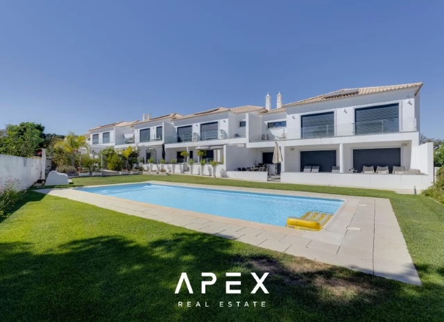 Four Bedroom Condominium end terrace villa
