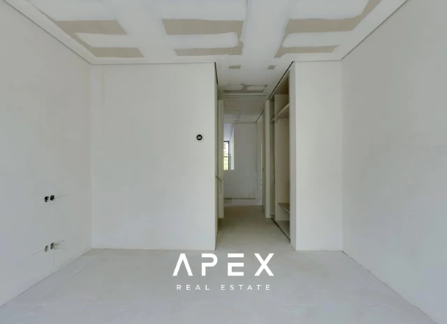 Experience the Height of Luxury with our Modern Smart Home 4 Bedroom, 4 Bathroom Villa in Vilamoura