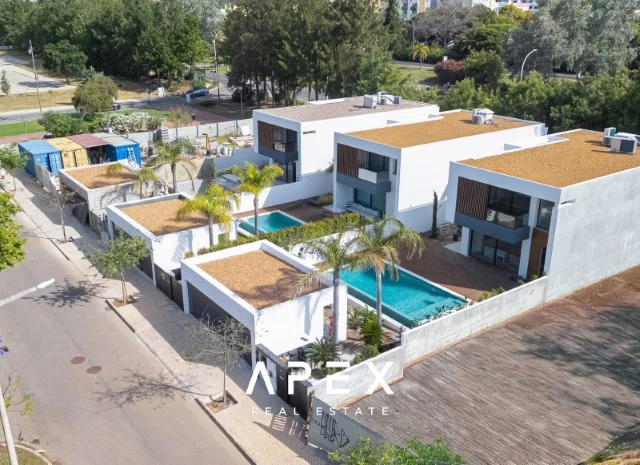 Experience the Height of Luxury with our Modern Smart Home 4 Bedroom, 4 Bathroom Villa in Vilamoura