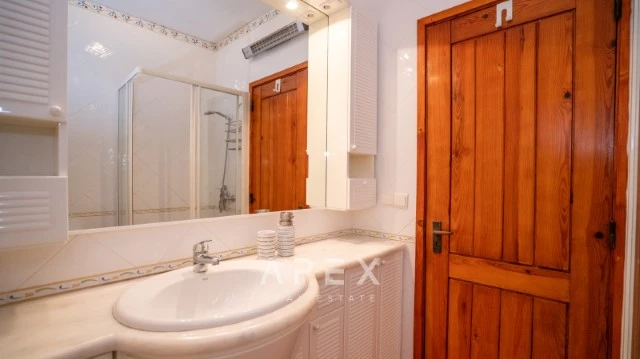 Beach 3 Bedroom Townhouse in Vale do Lobo 2 minutes to the beach