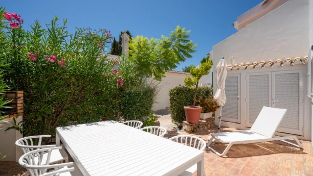 Beach 3 Bedroom Townhouse in Vale do Lobo 2 minutes to the beach