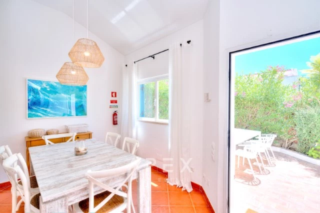 Beach 3 Bedroom Townhouse in Vale do Lobo 2 minutes to the beach