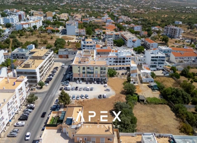 Developing Opportunity in Almancil, planning approve 6 Apartment