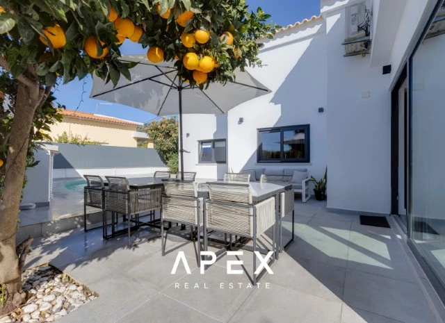 Exclusive 4 Bedroom Renovated Villa with Private Pool