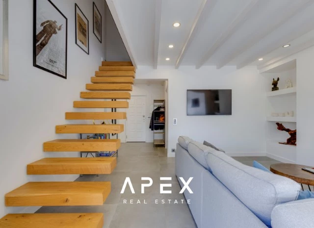 Exclusive 4 Bedroom Renovated Villa with Private Pool