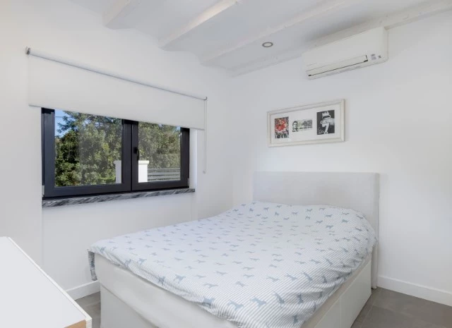 Exclusive 4 Bedroom Renovated Villa with Private Pool