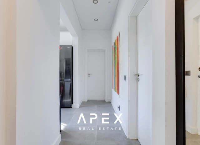 Exclusive 4 Bedroom Renovated Villa with Private Pool